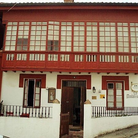 La Montanesuca Hotel Comillas Eksteriør billede